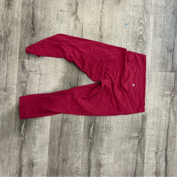 Lululemon lot - Picture 7 of 16